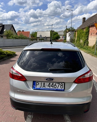 Ford Focus cena 23500 przebieg: 302000, rok produkcji 2014 z Jarocin małe 172